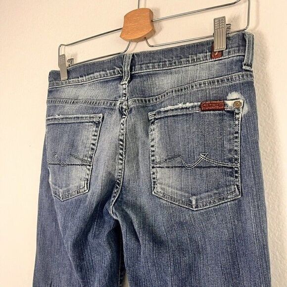 7 For All Mankind Women's Boy-Cut Button-Fly Distressed Medium Wash Denim Jeans - Picture 9 of 10